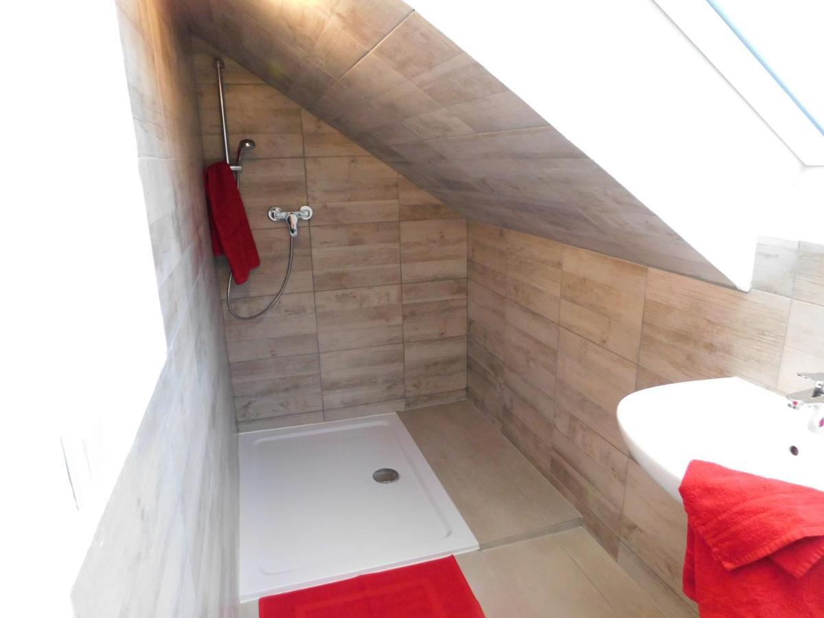 Ferienhaus Astenblick - Ideal Fuer Weihnachtsfeiern Und Familienfeiern Bietet Schlafplaetze Fuer Bis Zu 35 Personen Villa Winterberg Dış mekan fotoğraf