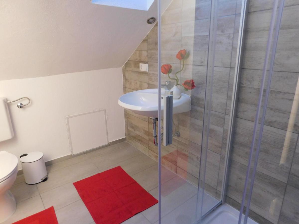 Ferienhaus Astenblick - Ideal Fuer Weihnachtsfeiern Und Familienfeiern Bietet Schlafplaetze Fuer Bis Zu 35 Personen Villa Winterberg Dış mekan fotoğraf