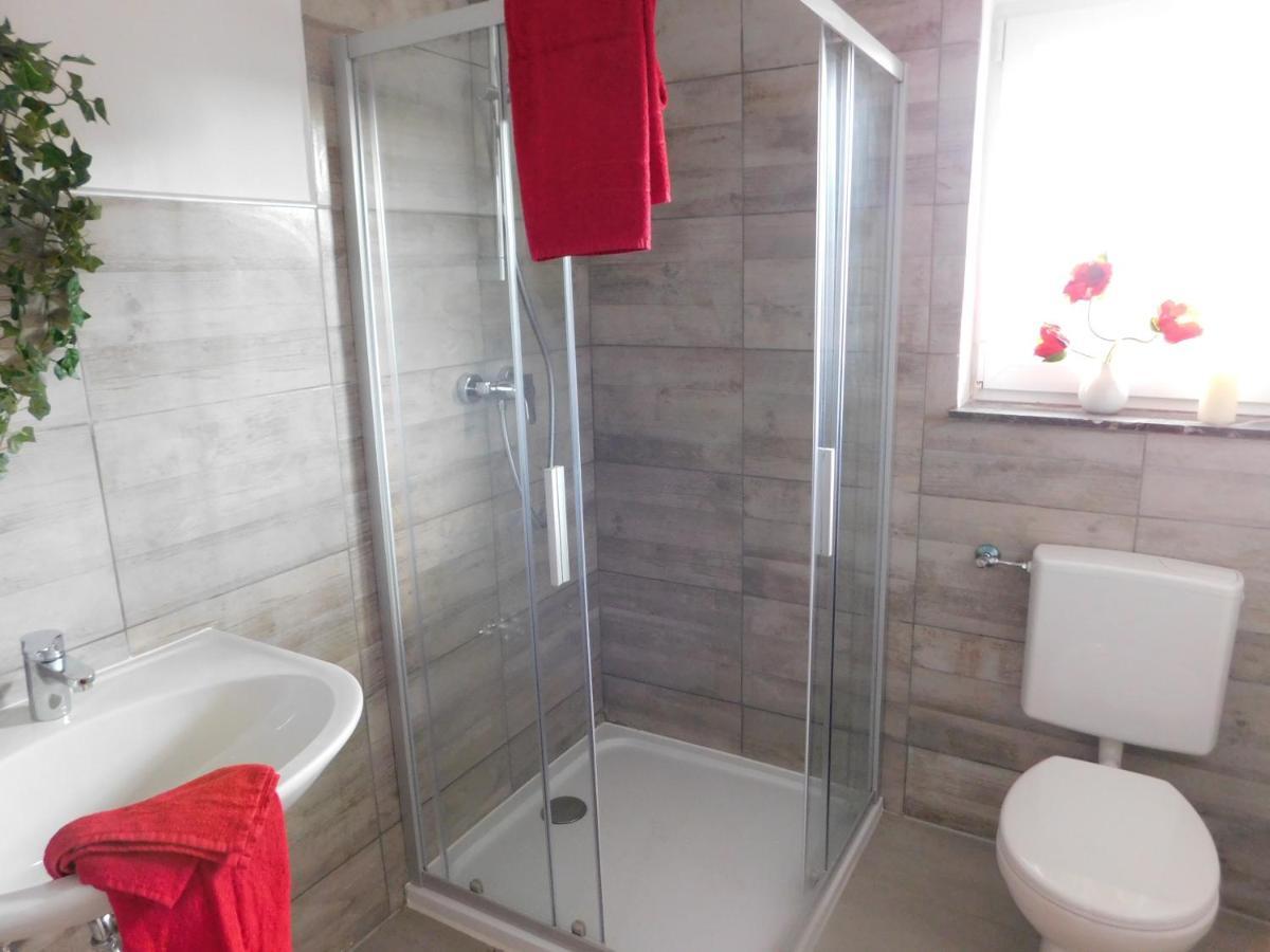 Ferienhaus Astenblick - Ideal Fuer Weihnachtsfeiern Und Familienfeiern Bietet Schlafplaetze Fuer Bis Zu 35 Personen Villa Winterberg Dış mekan fotoğraf