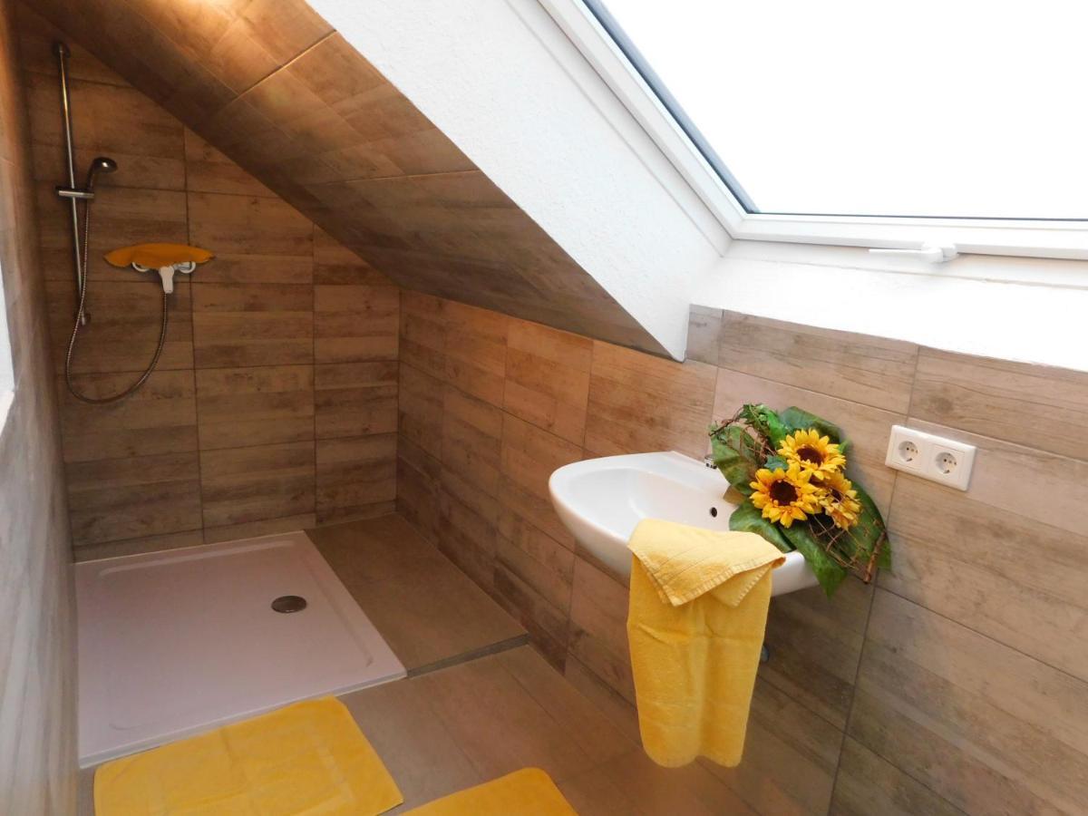 Ferienhaus Astenblick - Ideal Fuer Weihnachtsfeiern Und Familienfeiern Bietet Schlafplaetze Fuer Bis Zu 35 Personen Villa Winterberg Dış mekan fotoğraf