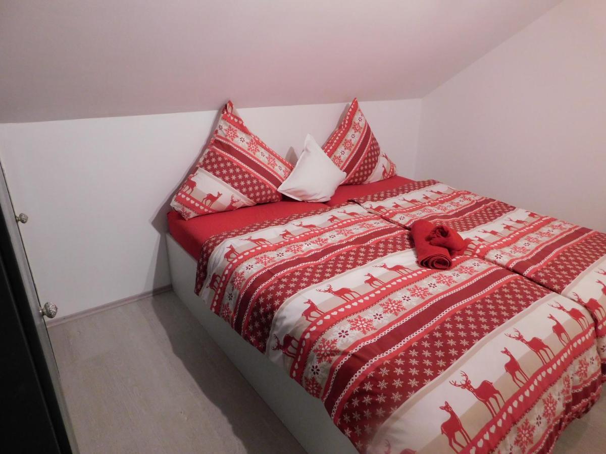 Ferienhaus Astenblick - Ideal Fuer Weihnachtsfeiern Und Familienfeiern Bietet Schlafplaetze Fuer Bis Zu 35 Personen Villa Winterberg Dış mekan fotoğraf